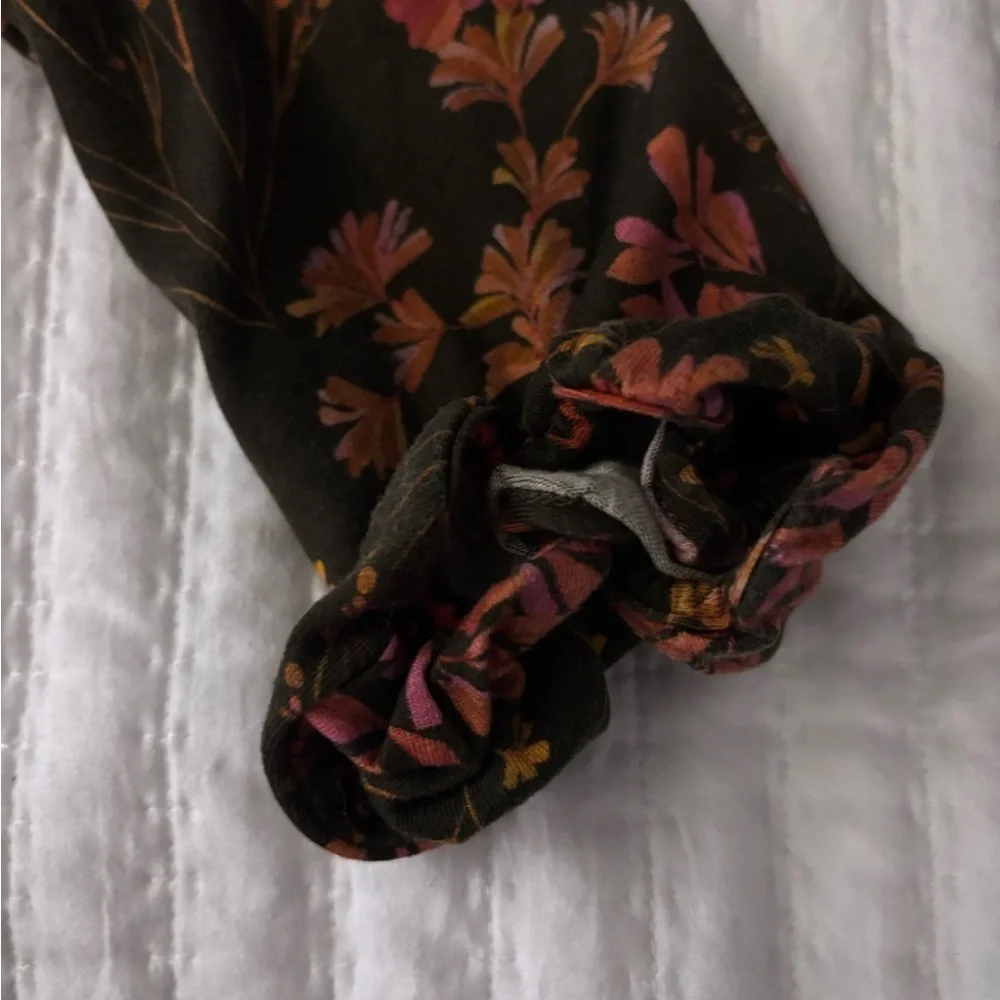 Garnet Hill Floral Print 3/4 Sleeve Peasant Blouse
